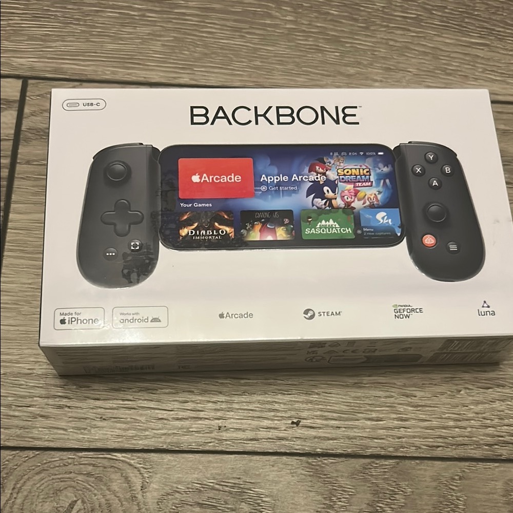 One Mobile Gaming Controller - Black